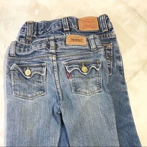 Light wash jeans Levis size 2T jeans w/ flare leg